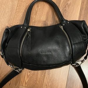 Dissona leather handbag